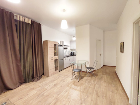 Продам двухкомнатную (2-комн.) квартиру, Столетова ул, 19, Москва г