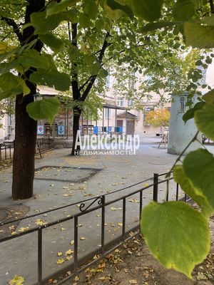 Продам двухкомнатную (2-комн.) квартиру, Реки Фонтанки наб, 32/1, Санкт-Петербург г