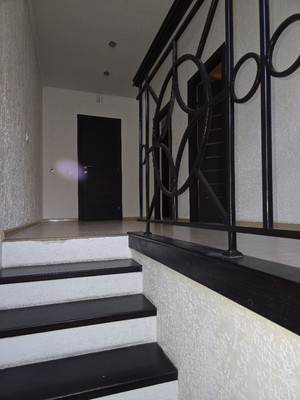 Продам трехкомнатную (3-комн.) квартиру, Красная ул, 298, Калининград г