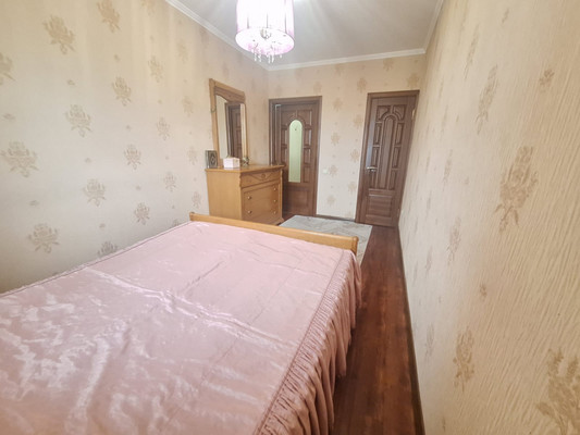 Продам трехкомнатную (3-комн.) квартиру, Т.Идарова ул, 54, Нальчик г