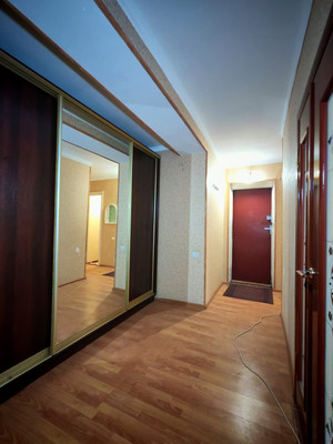 Продам трехкомнатную (3-комн.) квартиру, Т.Идарова ул, 170, Нальчик г