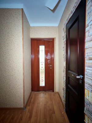 Продам трехкомнатную (3-комн.) квартиру, Т.Идарова ул, 170, Нальчик г