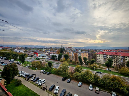 Продам трехкомнатную (3-комн.) квартиру, Т.Идарова ул, 170, Нальчик г