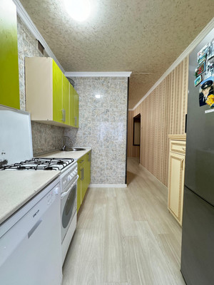 Продам трехкомнатную (3-комн.) квартиру, Ашурова ул, 30, Нальчик г