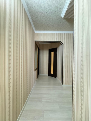 Продам трехкомнатную (3-комн.) квартиру, Ашурова ул, 30, Нальчик г