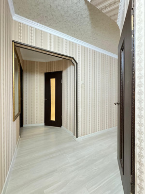 Продам трехкомнатную (3-комн.) квартиру, Ашурова ул, 30, Нальчик г