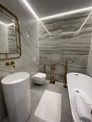 Продам однокомнатную (1-комн.) квартиру, Александра Суворова пр-кт, 19, Симферополь г