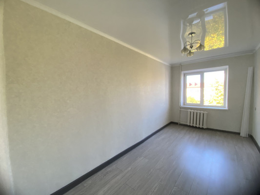 Продам трехкомнатную (3-комн.) квартиру, Ленина пр-кт, 41, Нальчик г