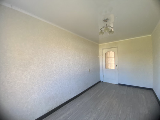 Продам трехкомнатную (3-комн.) квартиру, Ленина пр-кт, 41, Нальчик г