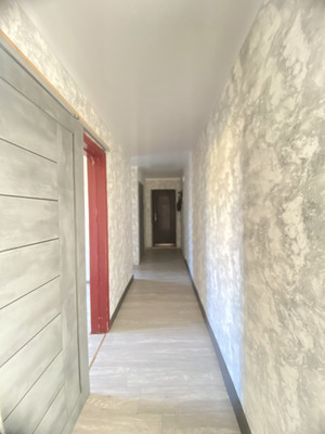 Продам трехкомнатную (3-комн.) квартиру, Ленина пр-кт, 41, Нальчик г