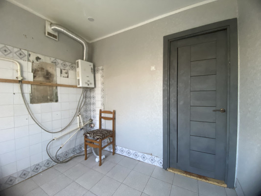 Продам трехкомнатную (3-комн.) квартиру, Ленина пр-кт, 41, Нальчик г