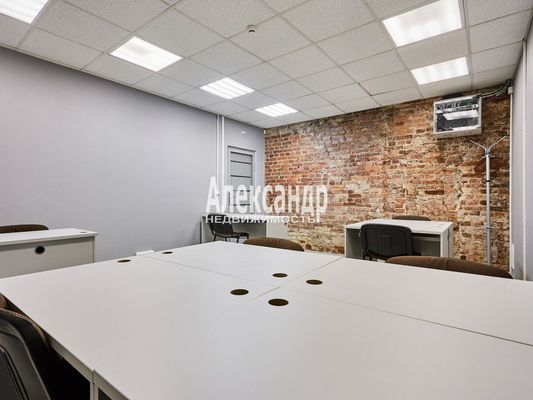 Сдам офисное помещение 92 м2, Потёмкинская ул, 13/48, Санкт-Петербург г
