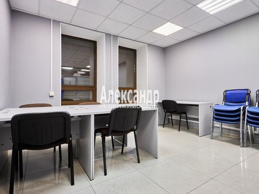 Сдам офисное помещение 92 м2, Потёмкинская ул, 13/48, Санкт-Петербург г