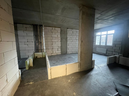 Продам двухкомнатную (2-комн.) квартиру, Академика Дыхне ул, 18, Троицк г