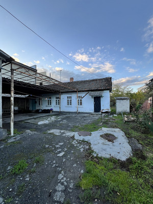 Продам землю для коммерческого использования 6,24 соток, Суворова ул, 111, Нальчик г