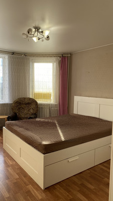 Продам двухкомнатную (2-комн.) квартиру, ДЗФС мкр, 42, Дмитров г