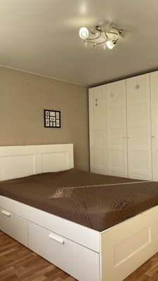 Продам двухкомнатную (2-комн.) квартиру, ДЗФС мкр, 42, Дмитров г