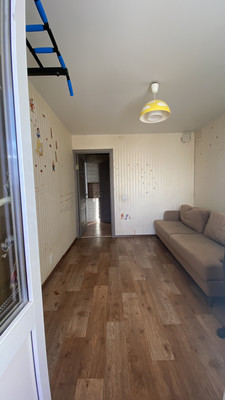 Продам двухкомнатную (2-комн.) квартиру, ДЗФС мкр, 42, Дмитров г