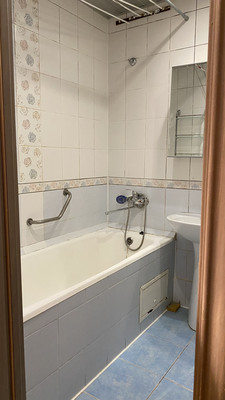 Продам двухкомнатную (2-комн.) квартиру, ДЗФС мкр, 42, Дмитров г