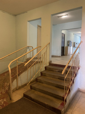 Продам двухкомнатную (2-комн.) квартиру, ДЗФС мкр, 42, Дмитров г