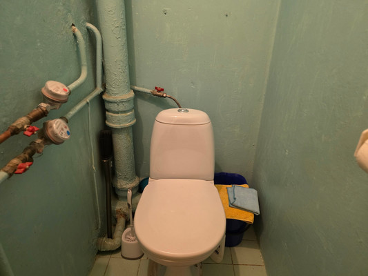 Продам двухкомнатную (2-комн.) квартиру, Горняков пр-кт, 6, Костомукша г