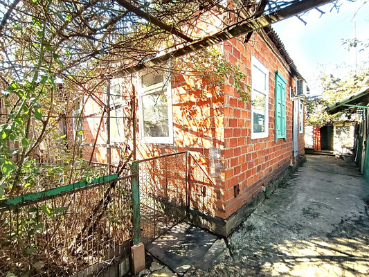 Продам дом, Выгонная ул, 10, Апшеронск г, 0 км от города