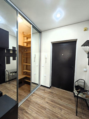 Продам однокомнатную (1-комн.) квартиру, Ленина пр-кт, 52, Новороссийск г