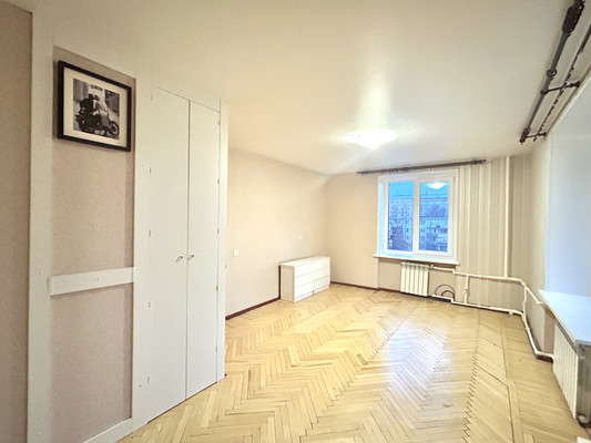 Продам однокомнатную (1-комн.) квартиру, Авиационная ул, 26А, Санкт-Петербург г