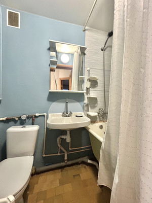 Продам однокомнатную (1-комн.) квартиру, Авиационная ул, 26А, Санкт-Петербург г