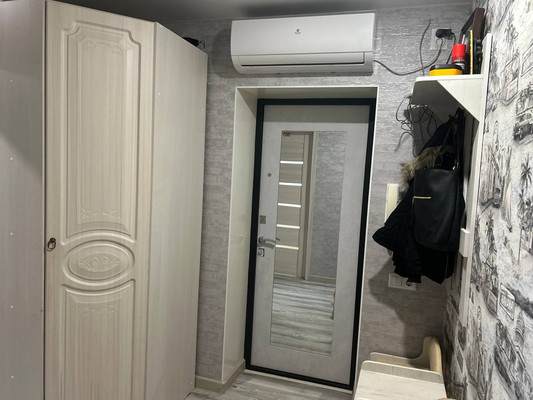 Продам двухкомнатную (2-комн.) квартиру, Ленина ул, 29, Апшеронск г