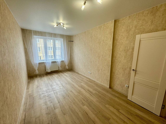 Продам однокомнатную (1-комн.) квартиру, Крестьянская ул, 27к4, Анапа г