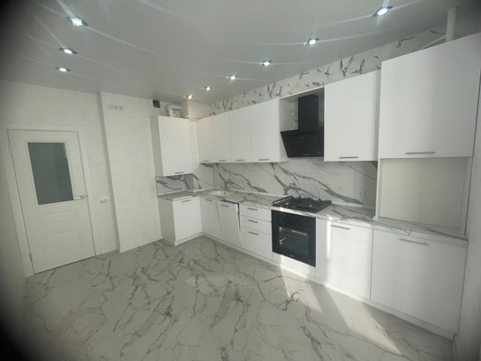 Продам двухкомнатную (2-комн.) квартиру, Крестьянская ул, 27к2, Анапа г