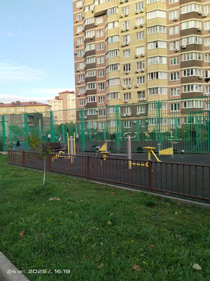 Продам двухкомнатную (2-комн.) квартиру, Крестьянская ул, 27к2, Анапа г