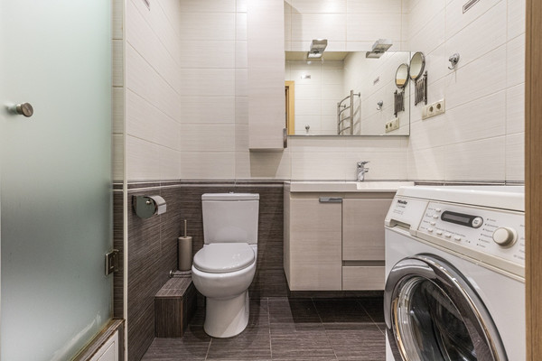 Продам двухкомнатную (2-комн.) квартиру, Новаторов ул, 40к2, Москва г