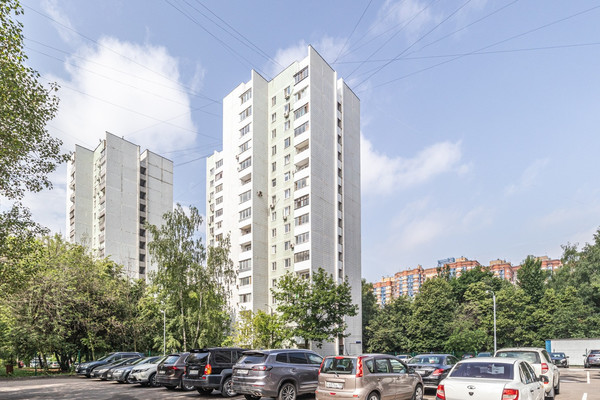 Продам двухкомнатную (2-комн.) квартиру, Новаторов ул, 40к2, Москва г