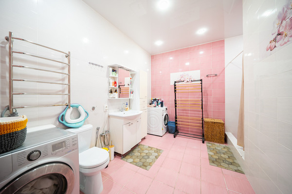 Продам коттедж, Катюшки ул, 7, Лобня г, 0 км от города