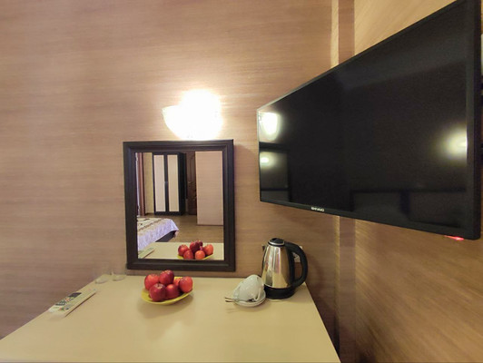 Продам гостиницу 18,9 м2, Лазурная ул, 11, Витязево с