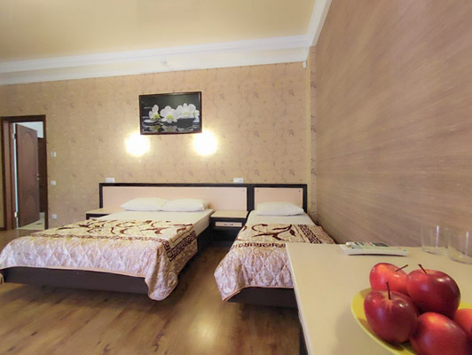 Продам гостиницу 18,9 м2, Лазурная ул, 11, Витязево с