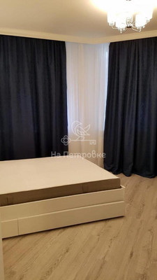 Продам двухкомнатную (2-комн.) квартиру, Александра Невского проезд, 5, Ильинское-Усово п