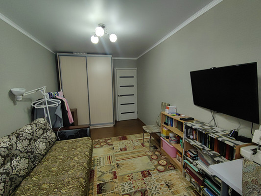 Продам двухкомнатную (2-комн.) квартиру, Ленина ул, 109, Белореченск г