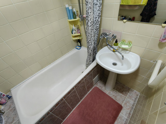 Продам двухкомнатную (2-комн.) квартиру, Ленина ул, 109, Белореченск г