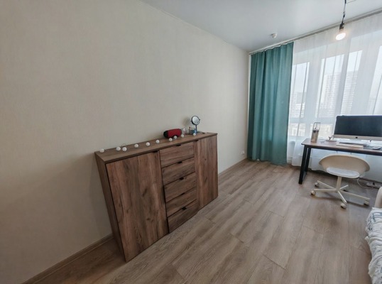 Продам трехкомнатную (3-комн.) квартиру, Мира ул, 8, Люберцы г