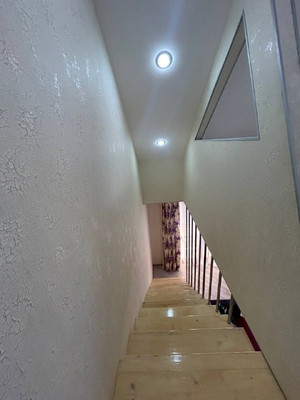 Продам трехкомнатную (3-комн.) квартиру, Крымская (Центральный р-н) ул, 67к1, Сочи г