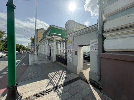 Продам коммерческое помещение 524 м2, Покровский б-р, 16 5, Москва г