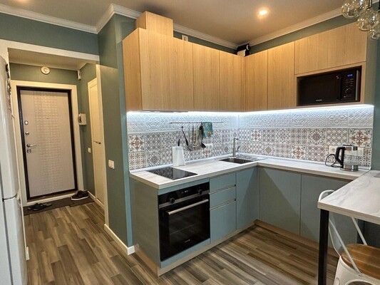 Продам однокомнатную (1-комн.) квартиру, Лучистая ул, 7, Гребнево д