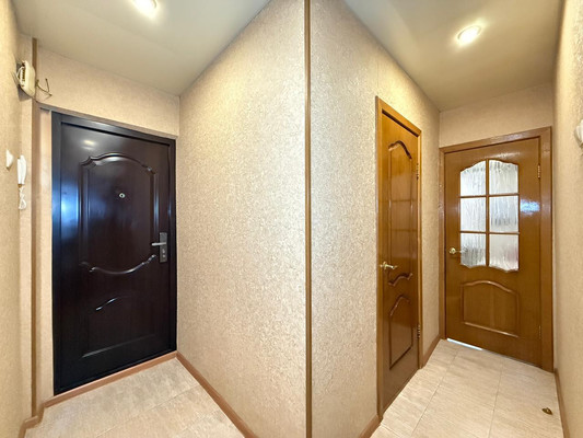 Продам двухкомнатную (2-комн.) квартиру, 2 Таманской Дивизии ул, 428, Нальчик г