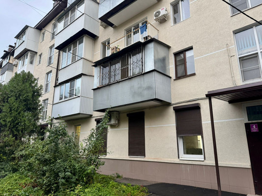 Продам однокомнатную (1-комн.) квартиру, Шоссе Нефтяников ул, 67, Краснодар г