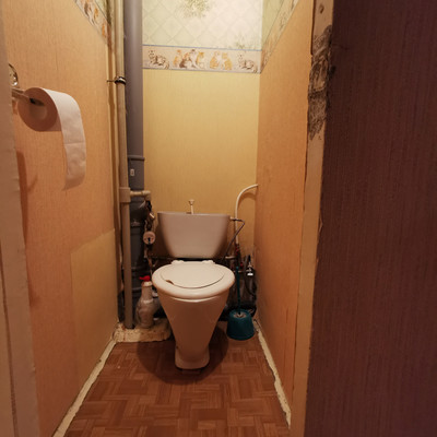 Продам 2-комн. в 3-комн. квартире, Планерная ул, 71к3, Санкт-Петербург г