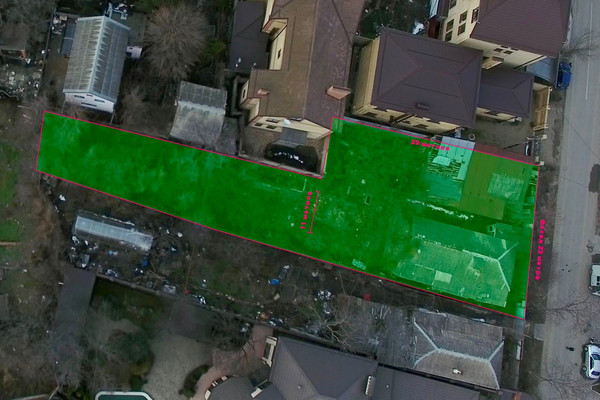 Продам участок 10,39 соток, ИЖС, им. Братьев Игнатовых ул, 19/1, Краснодар г, 0 км от города