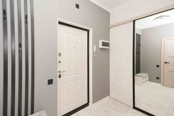 Продам однокомнатную (1-комн.) квартиру, Конгрессная ул, 19/1, Краснодар г